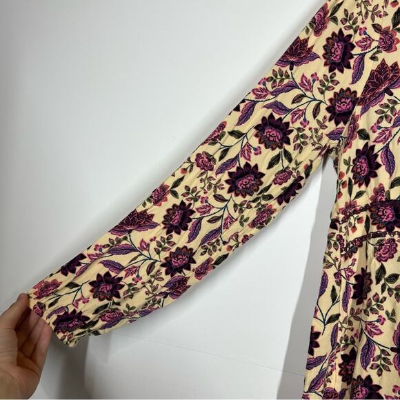 Torrid Floral Blouse Size 1 - Picture 5 of 9